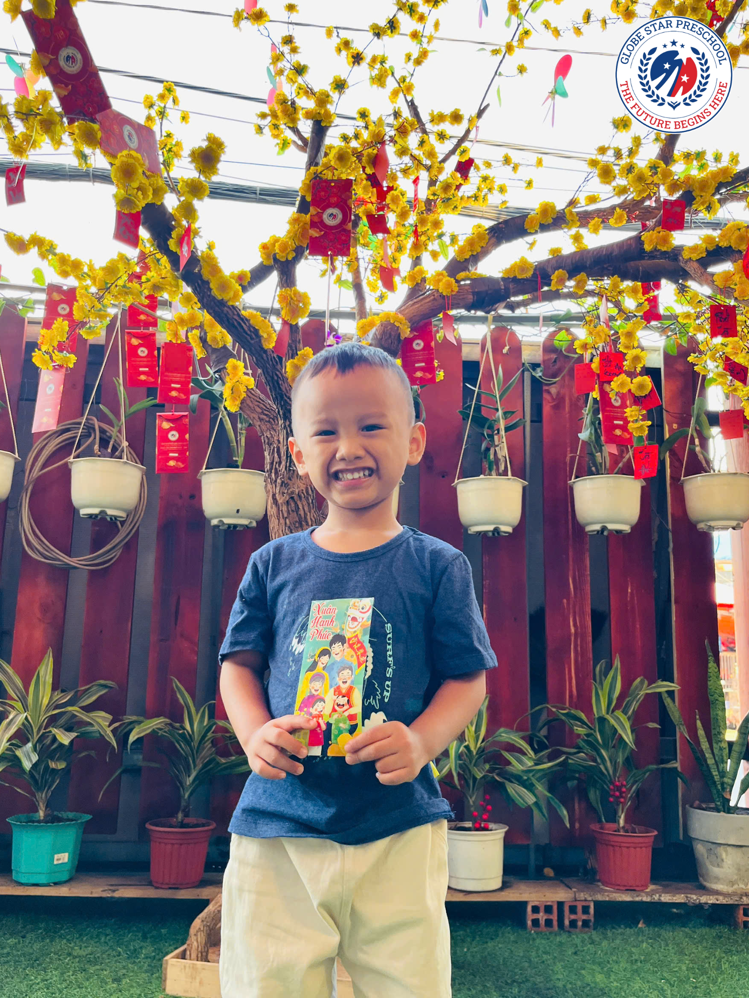 be trai li xi khai xuan