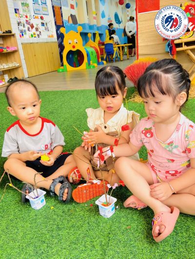 🌸NGHE BÉ GLOBE STAR KỂ CHUYỆN “NỤ TẦM XUÂN” BẰNG NHỮNG TẠO HÌNH ĐẤT SÉT 🌸